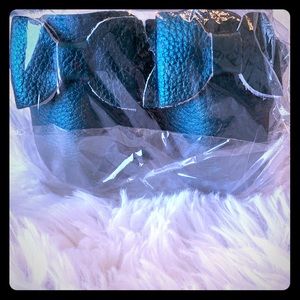 Monkey Feet Teal Bow Back Flats size 6/7years